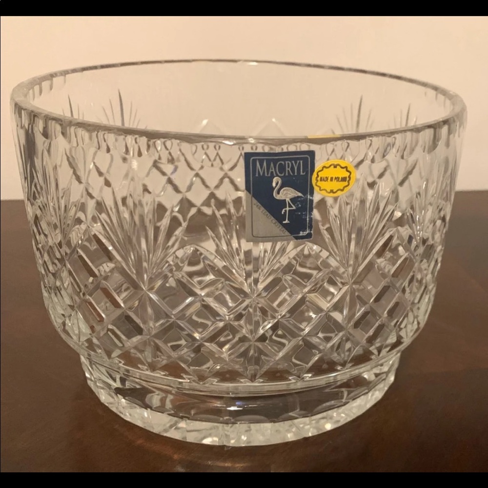 "Macryl" Crystal Glass Bowl